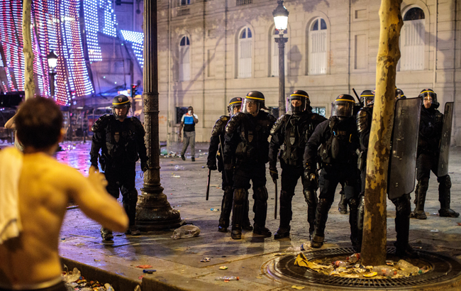 У Франції під час святкування перемоги на ЧС-2018 відбулися масові заворушення